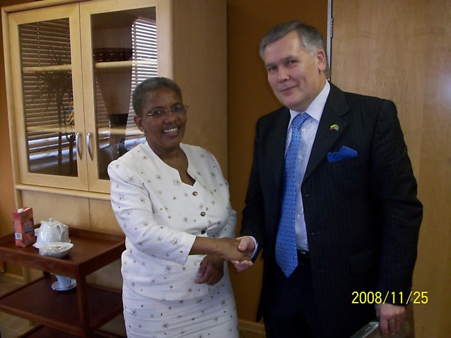 O.Jusys su PAR menų ir kultūros viceministre Ntombazana Botha